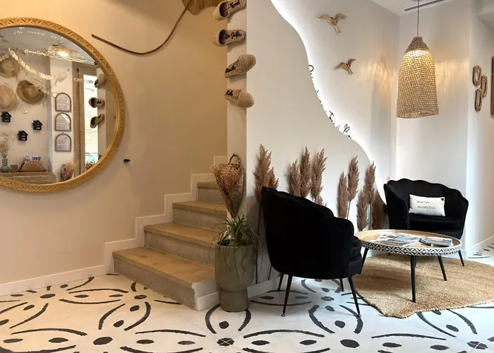  Montroig 5 Boutique